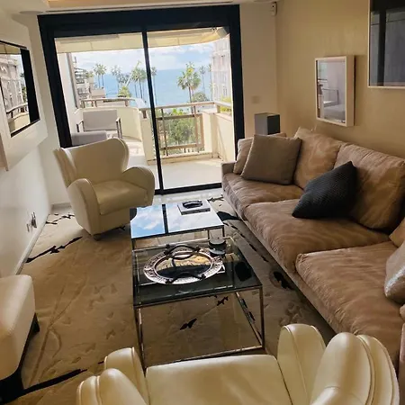 Gray D Albion カンヌ